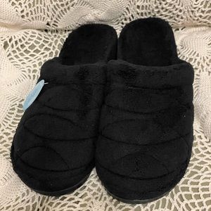 Lady’s Slippers,black, Large (8-9) NWT